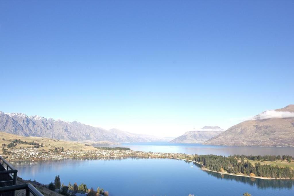 Modern 3 Bedroom With Stunning Postcard Views! Queenstown Kültér fotó
